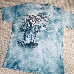 THE MOUNTAIN Men's Tshirt 3XL-Light Blue Tie Dye Wolf Graphic Moon Wilderness